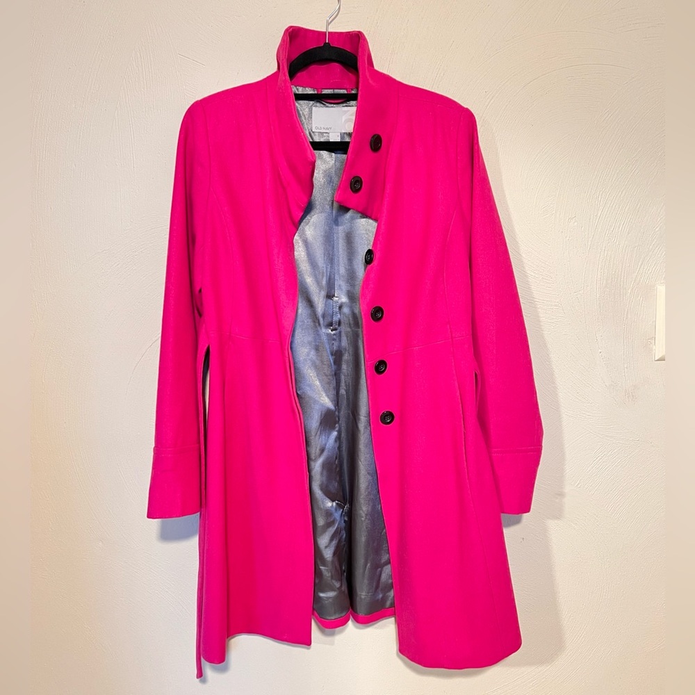 Old Navy women’s pink fuchsia coat medium size